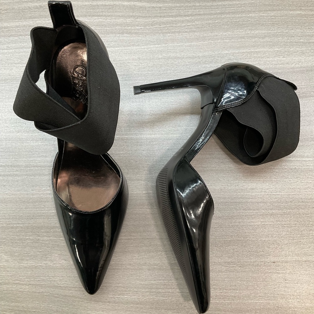 NWOT‎ CARLOS SANTANA POINTED TOE ENERGY PUMPS